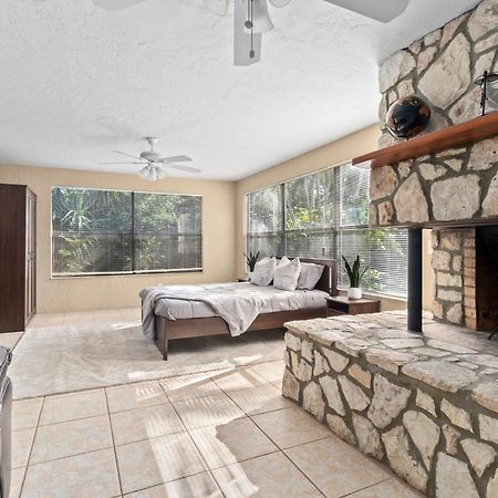 Cozy Family Getaway. Heated Pool And Spa Bradenton Exterior photo